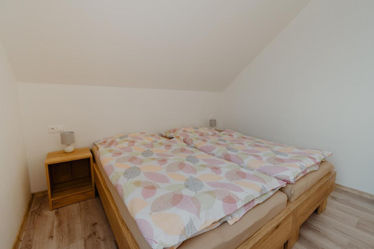 Apartmány Zara Nová Lesná Esterno foto