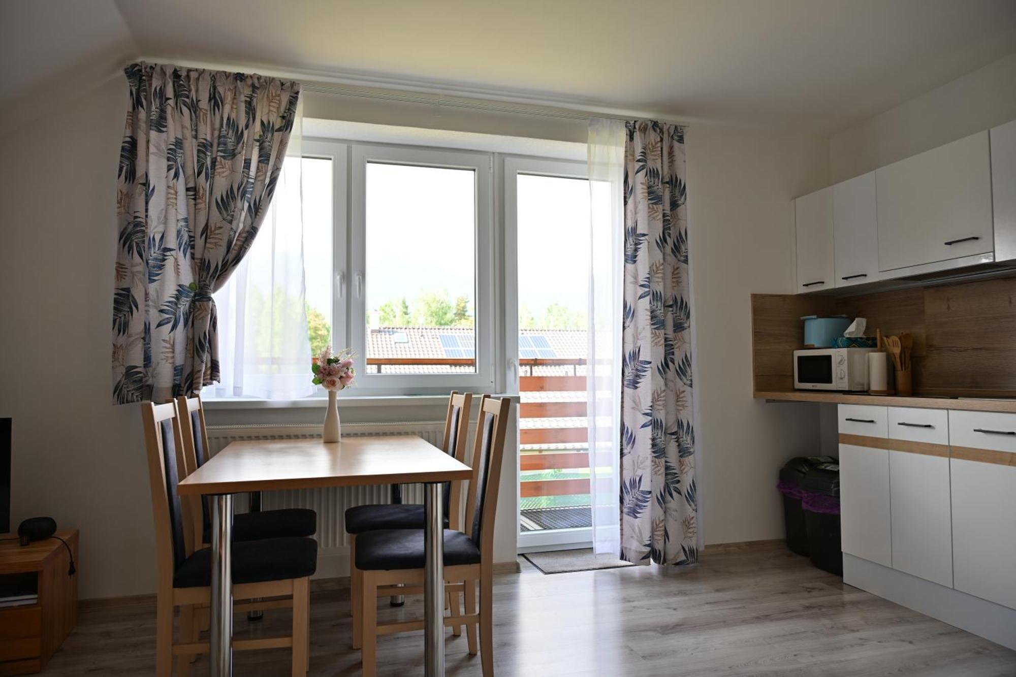 Apartmány Zara Nová Lesná Esterno foto